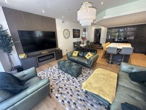 Photo 48- click for photo gallery